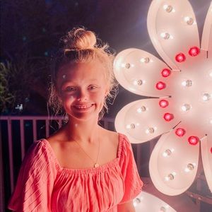 Meet your Posher, Kinley